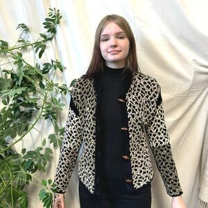 St Louis Handloomed 100% Rayon Leopard Print MultiColored Sweater Size XS